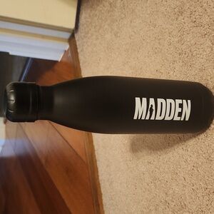 NWOT Madden black steel water bottle
